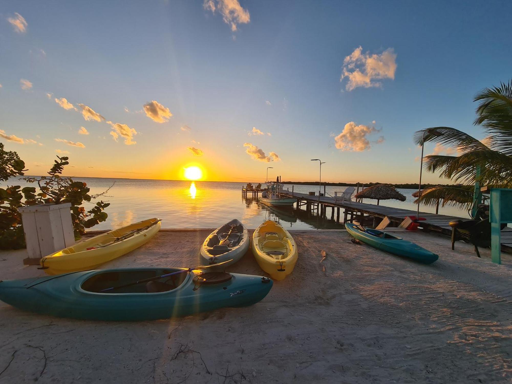 Bay Towers Apart otel Caye Caulker Dış mekan fotoğraf