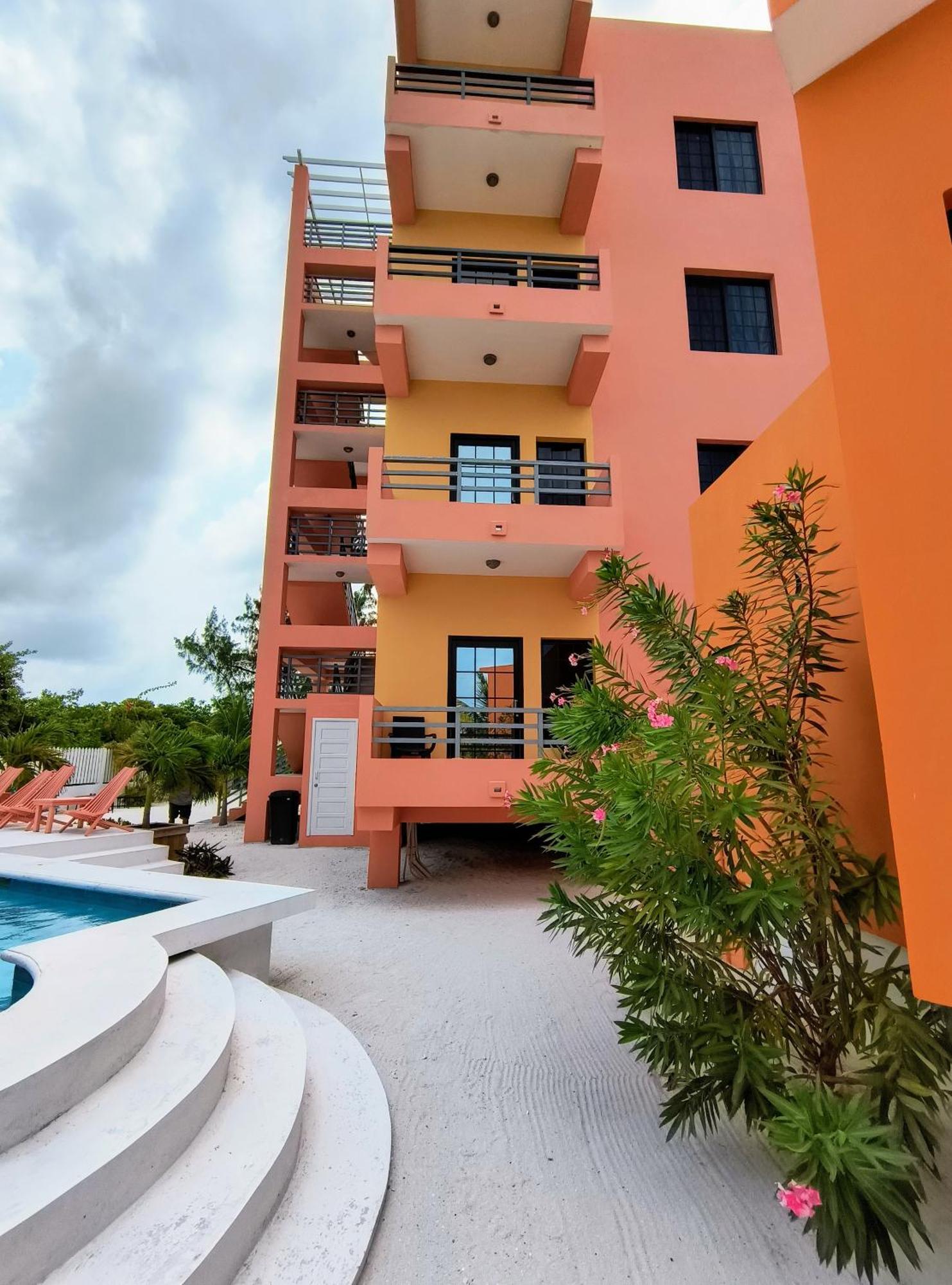 Bay Towers Apart otel Caye Caulker Dış mekan fotoğraf