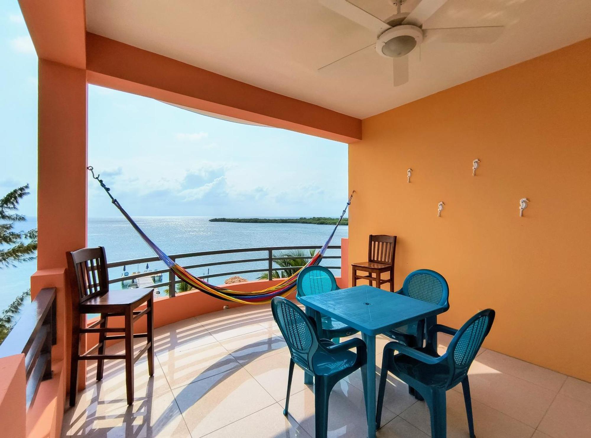 Bay Towers Apart otel Caye Caulker Dış mekan fotoğraf
