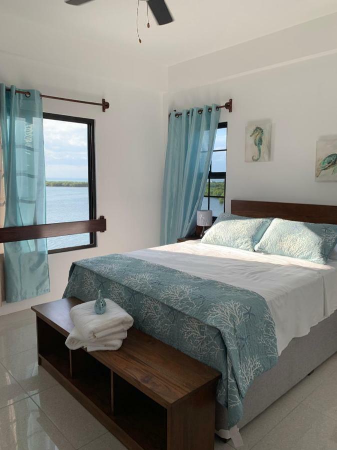 Bay Towers Apart otel Caye Caulker Dış mekan fotoğraf
