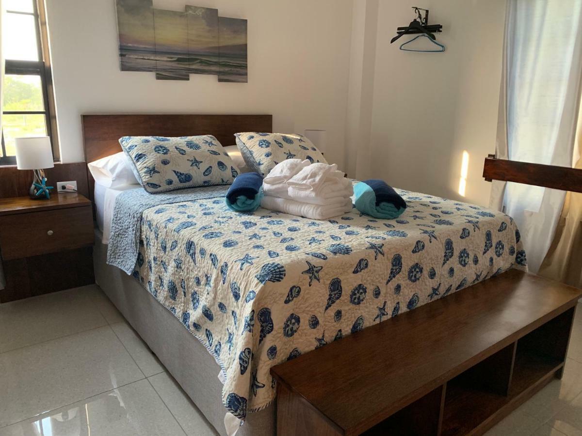 Bay Towers Apart otel Caye Caulker Dış mekan fotoğraf